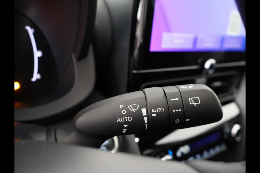 Toyota Yaris Cross 1.5 Hybrid 115 Dynamic Luxury