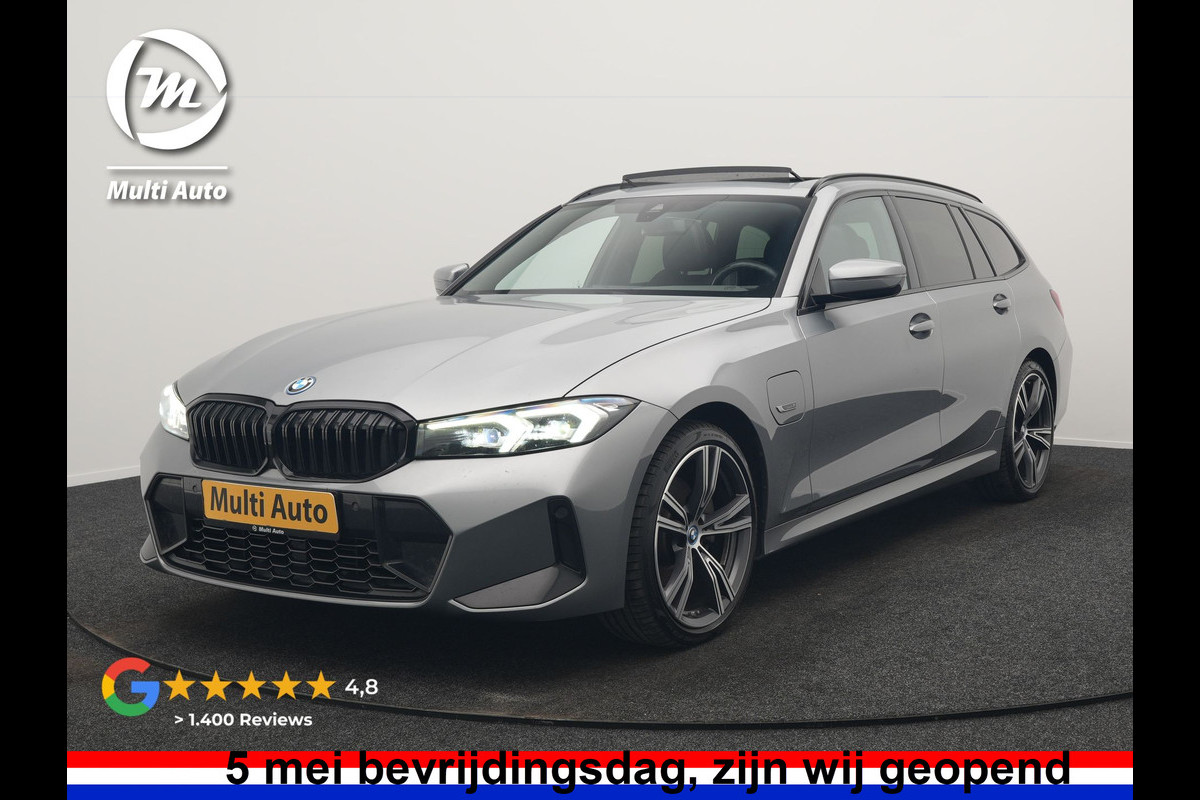 BMW 3 Serie Touring 330e M Sport FACELIFT PHEV 293pk Dealer O.H. | Trekhaak Af Fabriek | Panodak | Harman / Kardon | Sfeerverlichting | Sportstoelen Verwarmd | Widescreen Navi | Apple Carplay | Blis | DAB | Plug In Hybrid |