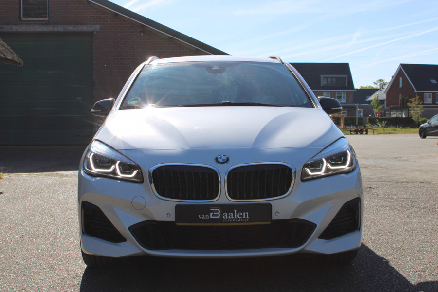 BMW 2 Serie Active Tourer 225xe PHEV High Exe SOh 90.6% M-SPORT LEER LED NAVI 36000KM!!!