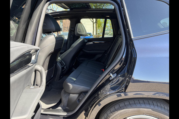 BMW iX3 High Executive 80 kWh M SPORT | PANORAMA DAK | LEDER | SOH 99% | APPLE CARPLAY