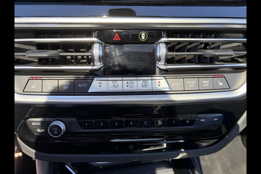 BMW iX3 High Executive 80 kWh M SPORT | PANORAMA DAK | LEDER | SOH 99% | APPLE CARPLAY