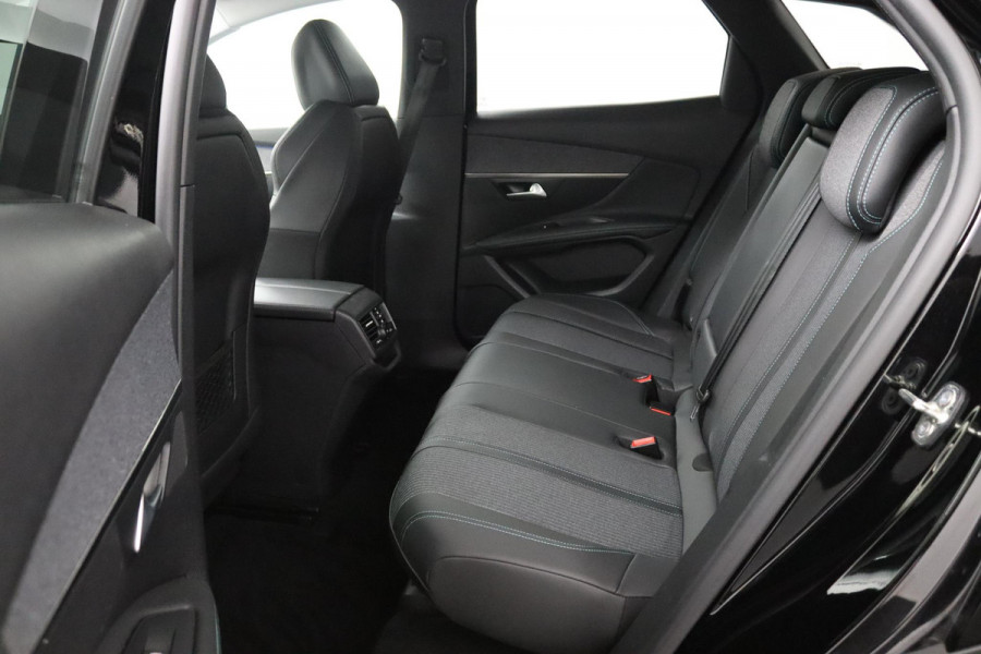 Peugeot 3008 1.2 Allure*130PK*ECC*CRUISE*NAVI*CAM*CARPLAY*