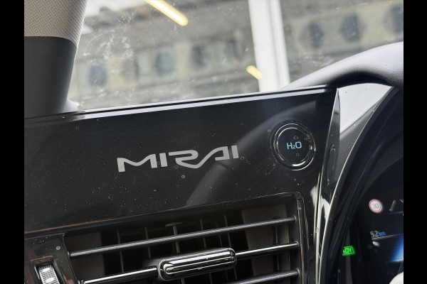 Toyota Mirai FCV 182pk Dynamic | Waterstof, JBL, Keyless, Stoelverwarming, Adaptive cruise control, Navigatie, Parkeercamera