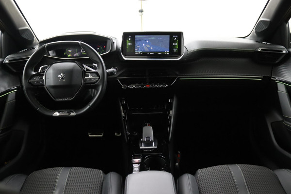 Peugeot 208 1.2 GT*AUTOM.*ECC*CRUISE*NAVI*CAM*CARPLAY