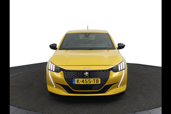 Peugeot 208 1.2 GT*AUTOM.*ECC*CRUISE*NAVI*CAM*CARPLAY
