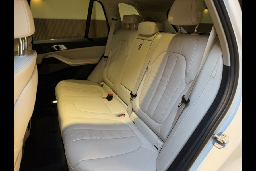 BMW X5 XDrive45e High Executive|Crystal Pook|Skylounge|Leder|HuD
