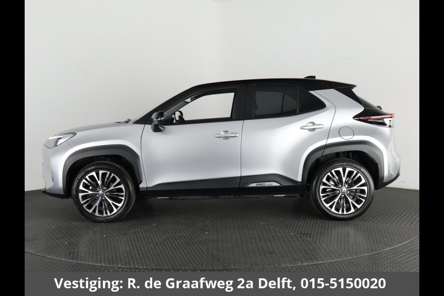Toyota Yaris Cross 1.5 Hybrid Executive Bi-Tone | Panoramadak | Apple Carplay & AndroidAUTO | Dodehoek Detectie
