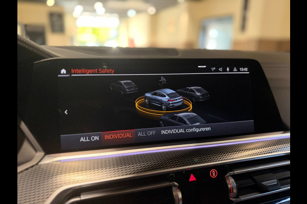 BMW X6 XDrive40i M-Sport|Skylounge|360|Pano|Crystal pook