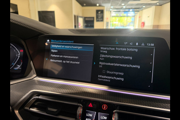BMW X6 XDrive40i M-Sport|Skylounge|360|Pano|Crystal pook