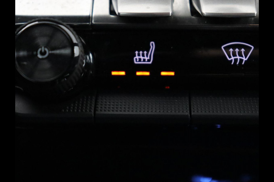 Peugeot 3008 1.6 HYbrid 225 GT | SOH 91,2% | Panoramadak | Leder | Stoelverwarming | 360 Camera | Massage | Adaptive cruise | Focal Sound | Carplay | Keyless | Full LED | Navigatie | PHEV | Plug In