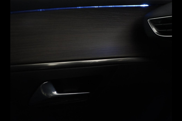 Peugeot 3008 1.6 HYbrid 225 GT | SOH 91,2% | Panoramadak | Leder | Stoelverwarming | 360 Camera | Massage | Adaptive cruise | Focal Sound | Carplay | Keyless | Full LED | Navigatie | PHEV | Plug In