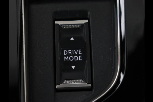 Peugeot 3008 1.6 HYbrid 225 GT | SOH 91,2% | Panoramadak | Leder | Stoelverwarming | 360 Camera | Massage | Adaptive cruise | Focal Sound | Carplay | Keyless | Full LED | Navigatie | PHEV | Plug In