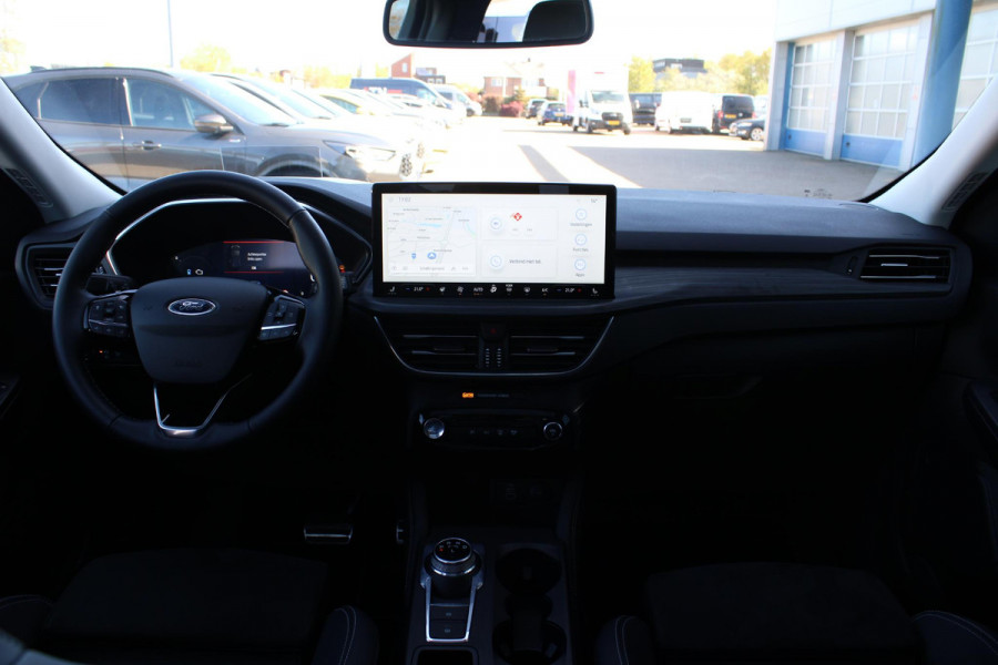 Ford Kuga 2.5 PHEV Active X 243pk | Driver Assistance Pack | Winterpack | Technology Pack | Panoramadak | All Weather Banden