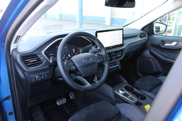 Ford Kuga 2.5 PHEV Active X 243pk | Driver Assistance Pack | Winterpack | Technology Pack | Panoramadak | All Weather Banden