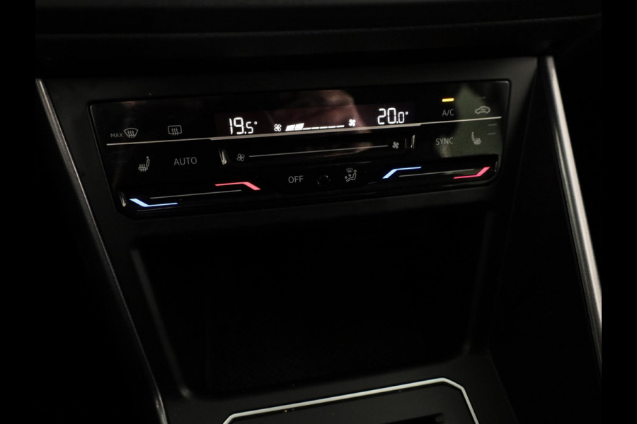 Volkswagen Polo 1.0 TSI Style | Automaat | Panoramadak |Carplay | Climatronic | Stoelverwarming |
