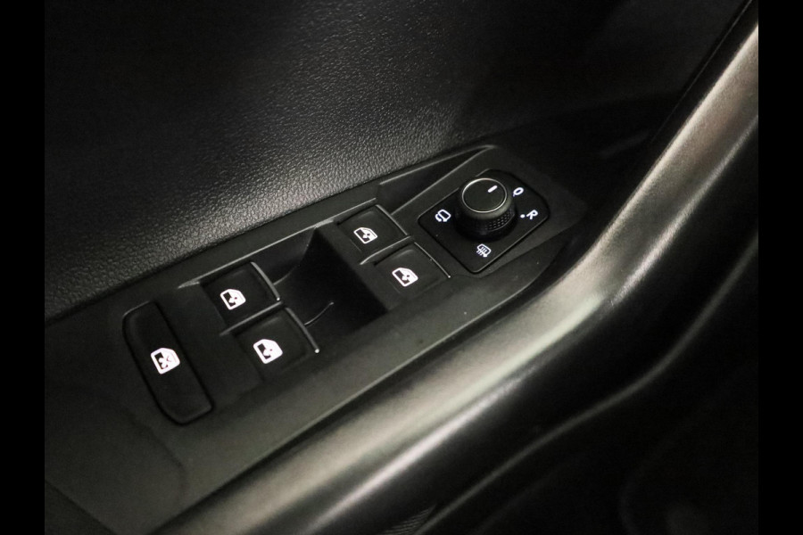 Volkswagen Polo 1.0 TSI Style | Automaat | Panoramadak |Carplay | Climatronic | Stoelverwarming |