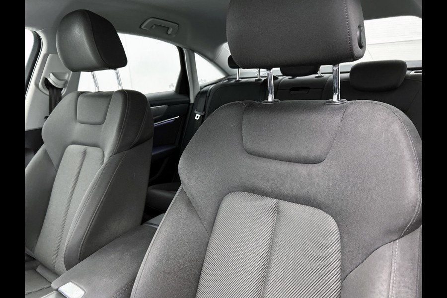 Audi A6 Limousine 45 TFSI S edition(NL-auto, Goed OnderH, Navi, StoelV, Parkeerhulp, Etc)