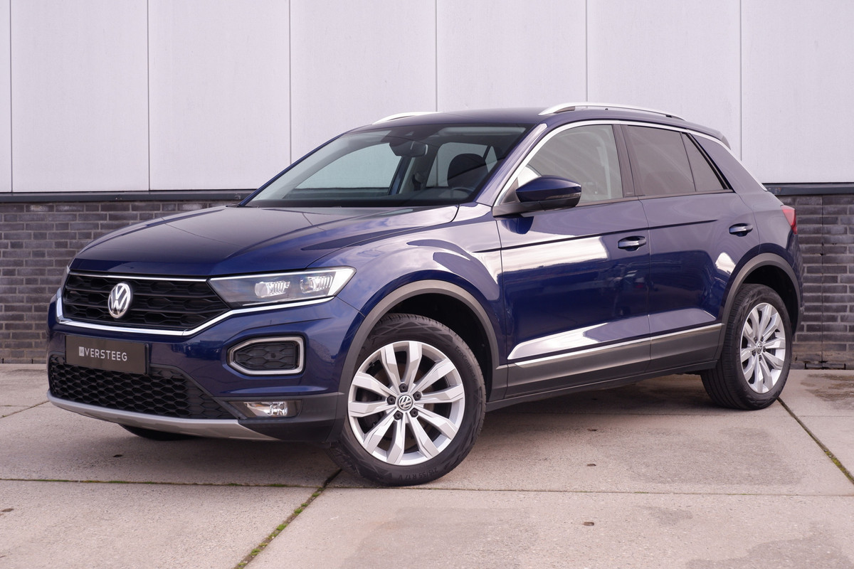 Volkswagen T-Roc 1.5 TSI Sport LED | Trekhaak | Carplay | Camera | Virtual Cockpit | PDC