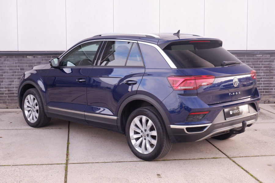 Volkswagen T-Roc 1.5 TSI Sport LED | Trekhaak | Carplay | Camera | Virtual Cockpit | PDC