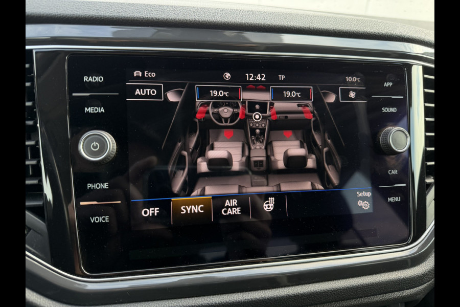 Volkswagen T-Roc 1.5 TSI Sport LED | Trekhaak | Carplay | Camera | Virtual Cockpit | PDC