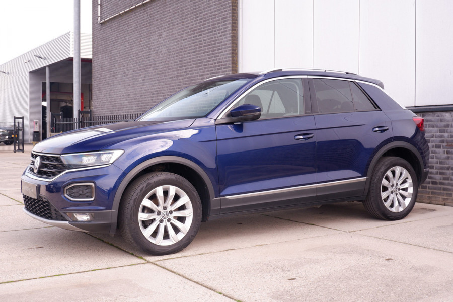Volkswagen T-Roc 1.5 TSI Sport LED | Trekhaak | Carplay | Camera | Virtual Cockpit | PDC