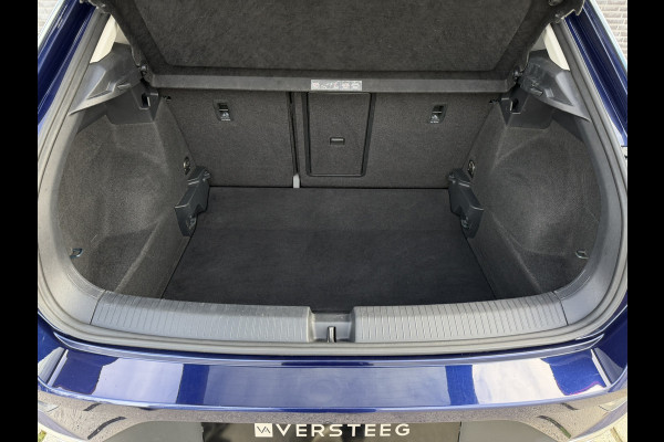 Volkswagen T-Roc 1.5 TSI Sport LED | Trekhaak | Carplay | Camera | Virtual Cockpit | PDC