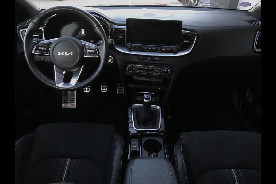 Kia Xceed 1.0 Black Edition Panoramadak 7 JAAR GARANTIE