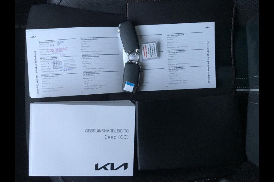 Kia Xceed 1.0 Black Edition Panoramadak 7 JAAR GARANTIE