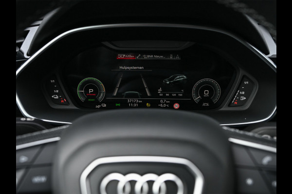 Audi Q3 Sportback 45 TFSI e S Edition | Panoramadak | Leder | Achteruitrijcamera | Stoelverwarming  | Climate control | 20 Inch