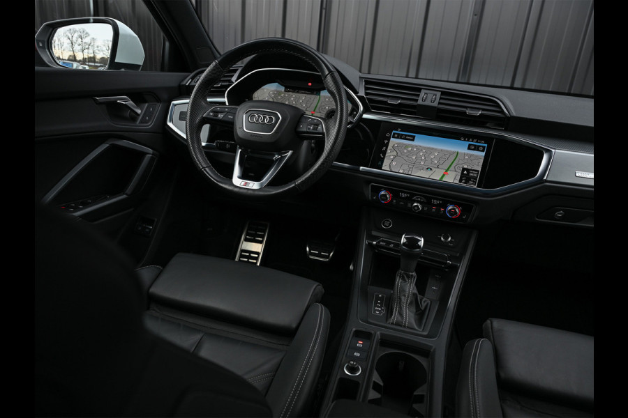 Audi Q3 Sportback 45 TFSI e S Edition | Panoramadak | Leder | Achteruitrijcamera | Stoelverwarming  | Climate control | 20 Inch