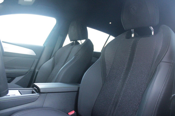 Peugeot 408 1.2 Hybrid 145PK AUTOMAAT GT | 360° CAMERA | DODEHOEK DETECTIE | KEYLESS ENTRY/START | ADAPTIVE CRUISE CONTROL | NAVIGATIE | DRAADLOZE APPLE CARPLAY/ANDROID AUTO | PARKEERSENSOREN VOOR + ACHTER | LED MATRIX KOPLAMPEN | 19" LICHTMETALEN VELGEN | ELEKTRISCH BEDIENBARE ACHTERKLEP | CLIMATE CONTROL | STUUR VERWARMING |