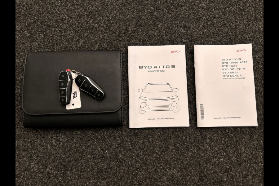 BYD ATTO 3 Comfort 60 kWh| SOH 94 % | Pano/dak | Adapt.Cruise/Control | Leder | 360/Camera