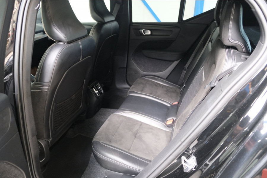 Volvo XC40 Recharge P8 AWD R-Design > €16750,- Netto Export <