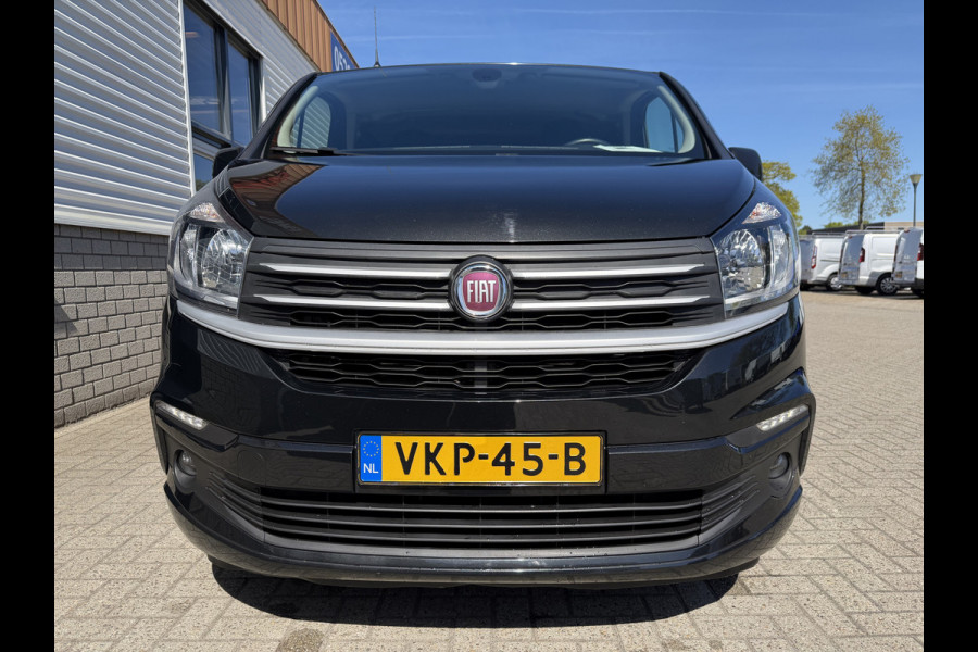 Fiat Talento 2.0 MultiJet 170pk automaat L2H1 SX DC 5 persoons / vaste prijs rijklaar € 21.950 ex btw / lease vanaf € 358 / dubbele schuifdeur / airco / cruise / camera / navigatie / trekhaak !