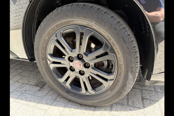 Fiat Talento 2.0 MultiJet 170pk automaat L2H1 SX DC 5 persoons / vaste prijs rijklaar € 21.950 ex btw / lease vanaf € 358 / dubbele schuifdeur / airco / cruise / camera / navigatie / trekhaak !