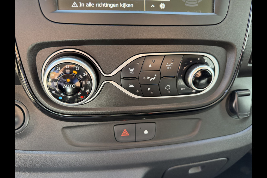 Fiat Talento 2.0 MultiJet 170pk automaat L2H1 SX DC 5 persoons / vaste prijs rijklaar € 21.950 ex btw / lease vanaf € 358 / dubbele schuifdeur / airco / cruise / camera / navigatie / trekhaak !