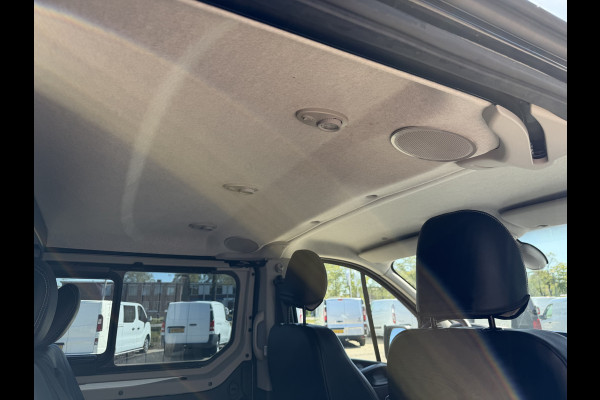 Fiat Talento 2.0 MultiJet 170pk automaat L2H1 SX DC 5 persoons / vaste prijs rijklaar € 21.950 ex btw / lease vanaf € 358 / dubbele schuifdeur / airco / cruise / camera / navigatie / trekhaak !