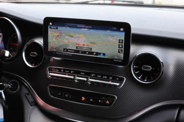 Mercedes-Benz V-Klasse 300d DC | AMG | 4-Matic | 360 Camera | Stoelventilatie | CarPlay | Navigatie | Lederen bekleding | Elek schuifdeuren | LED koplampen | Elek achterklep | DAB | V300 | V300d | Nieuwe APK | Dealer onderhouden
