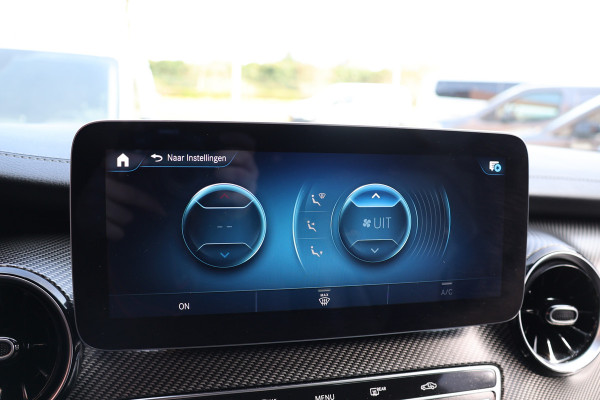 Mercedes-Benz V-Klasse 300d DC | AMG | 4-Matic | 360 Camera | Stoelventilatie | CarPlay | Navigatie | Lederen bekleding | Elek schuifdeuren | LED koplampen | Elek achterklep | DAB | V300 | V300d | Nieuwe APK | Dealer onderhouden
