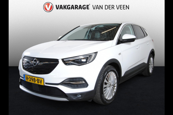 Opel Grandland X 1.2 Turbo Innovation | Carplay | Luxe uitgevoerd | Winterpakket!