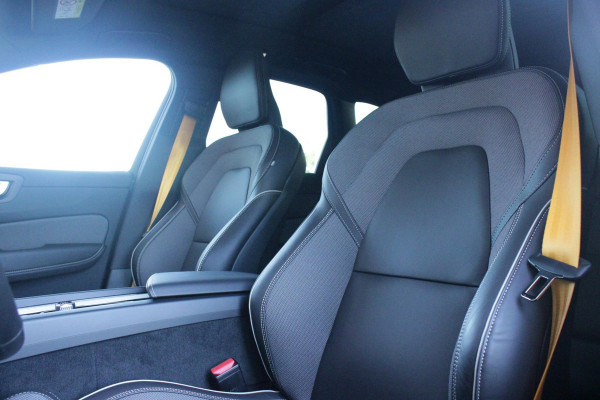 Volvo XC60 2.0 T8 Plug-in-hybrid AWD POLESTAR ENGINEERED | PANORAMA SCHUIF/KANTEL DAK | BOWERS & WILKINS PREMIUM SOUND SYSTEM | ELEKTRISCH WEGKLAPBARE TREKHAAK | 360° SURROUND VIEW CAMERA'S | STOEL/STUUR VERWARMING | ELEKTRISCH BEDIENBARE VOORSTOELEN MET GEHEUGEN OP BEIDE VOORSTOELEN | ACHTERBANK VERWARMING | STOEL/STUUR VERWARMING | HEAD UP DISPLAY | NAVIGATIE BY GOOGLE | 21" 5-Y SPAAKS GESMEDEN DIAMOND CUT/BLACK GEPOLIJSTE VELGEN | WIELKAST VERBREDERS |POLESTAR GOUDKLEURIGE ÖHLINS SCHOKDEMPERS | AKEBONO 20" PERFORMANCE REMMEN | POLESTAR VEERPOOTBRUG | APPLE CARPLAY/ANDROID AUTO