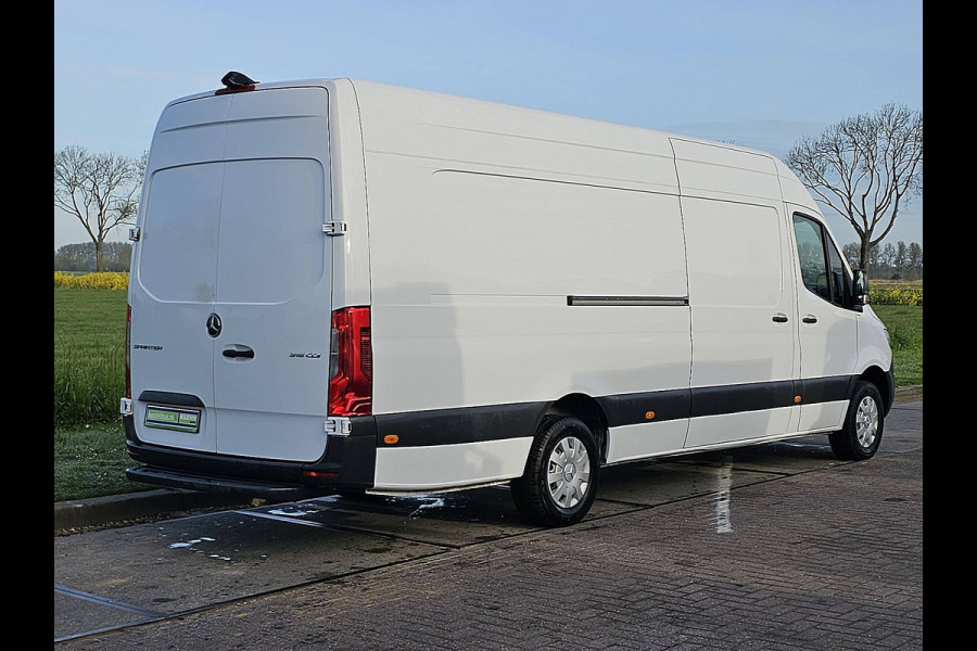 Mercedes-Benz Sprinter 315 L4H2 RWD XXL Airco Mbux Camera 3 Zits Euro6 150 PK!