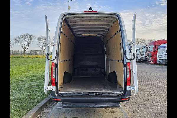 Mercedes-Benz Sprinter 315 L4H2 RWD XXL Airco Mbux Camera 3 Zits Euro6 150 PK!