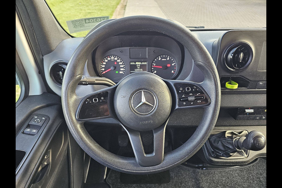 Mercedes-Benz Sprinter 315 L4H2 RWD XXL Airco Mbux Camera 3 Zits Euro6 150 PK!