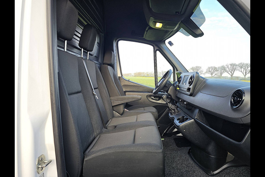 Mercedes-Benz Sprinter 315 L4H2 RWD XXL Airco Mbux Camera 3 Zits Euro6 150 PK!