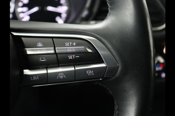 Mazda CX-30 2.0 e-SkyActiv-X M Hybrid Luxury | Leder | Trekhaak | Stoelverwarming | 360 Camera | Head-Up | Carplay | Bose Sound | Stuurverwarming | Navigatie | Keyless | Climate control