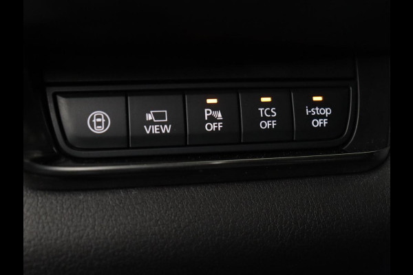Mazda CX-30 2.0 e-SkyActiv-X M Hybrid Luxury | Leder | Trekhaak | Stoelverwarming | 360 Camera | Head-Up | Carplay | Bose Sound | Stuurverwarming | Navigatie | Keyless | Climate control