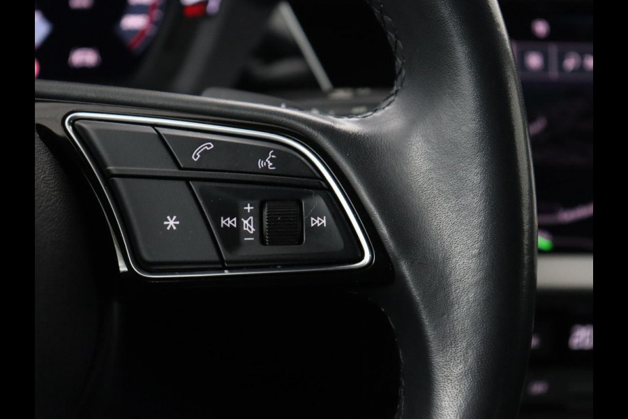 Audi A3 30 TFSI Advanced edition | Sportstoelen | Carplay | Virtual Cockpit | Climate control | Full LED | Navigatie | Cruise control | Parkeerhulp | Bluetooth