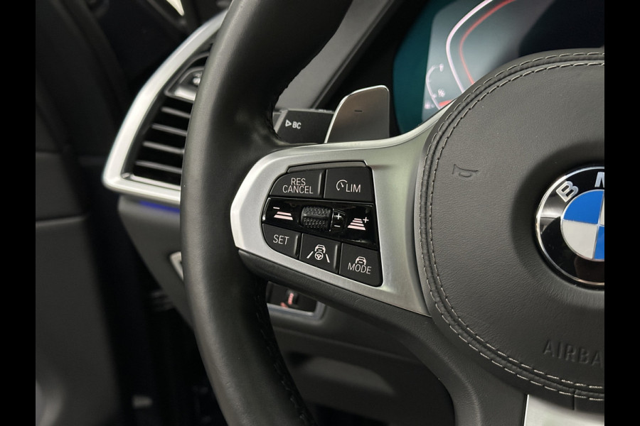 BMW X5 xDrive40i M-Sport | Panorama | 360 Camera | ACC | Laser-LED | Head-Up | Harman-Kardon | Trekhaak | Keyless-Entry | 22 inch | Memory | Leder | Carplay | Dealer Onderhouden | ISO-Glas | Sfeerverlichting | Draadloos Laden |