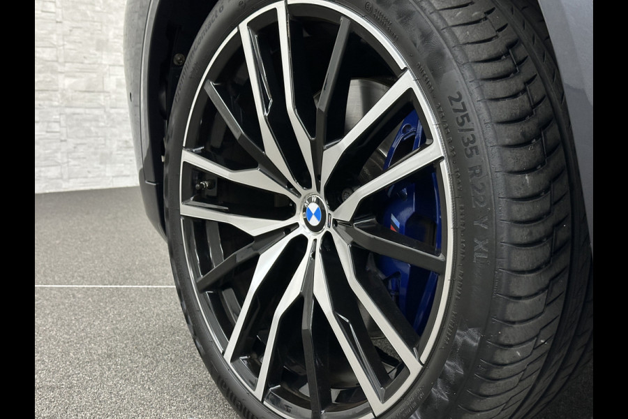 BMW X5 xDrive40i M-Sport | Panorama | 360 Camera | ACC | Laser-LED | Head-Up | Harman-Kardon | Trekhaak | Keyless-Entry | 22 inch | Memory | Leder | Carplay | Dealer Onderhouden | ISO-Glas | Sfeerverlichting | Draadloos Laden |